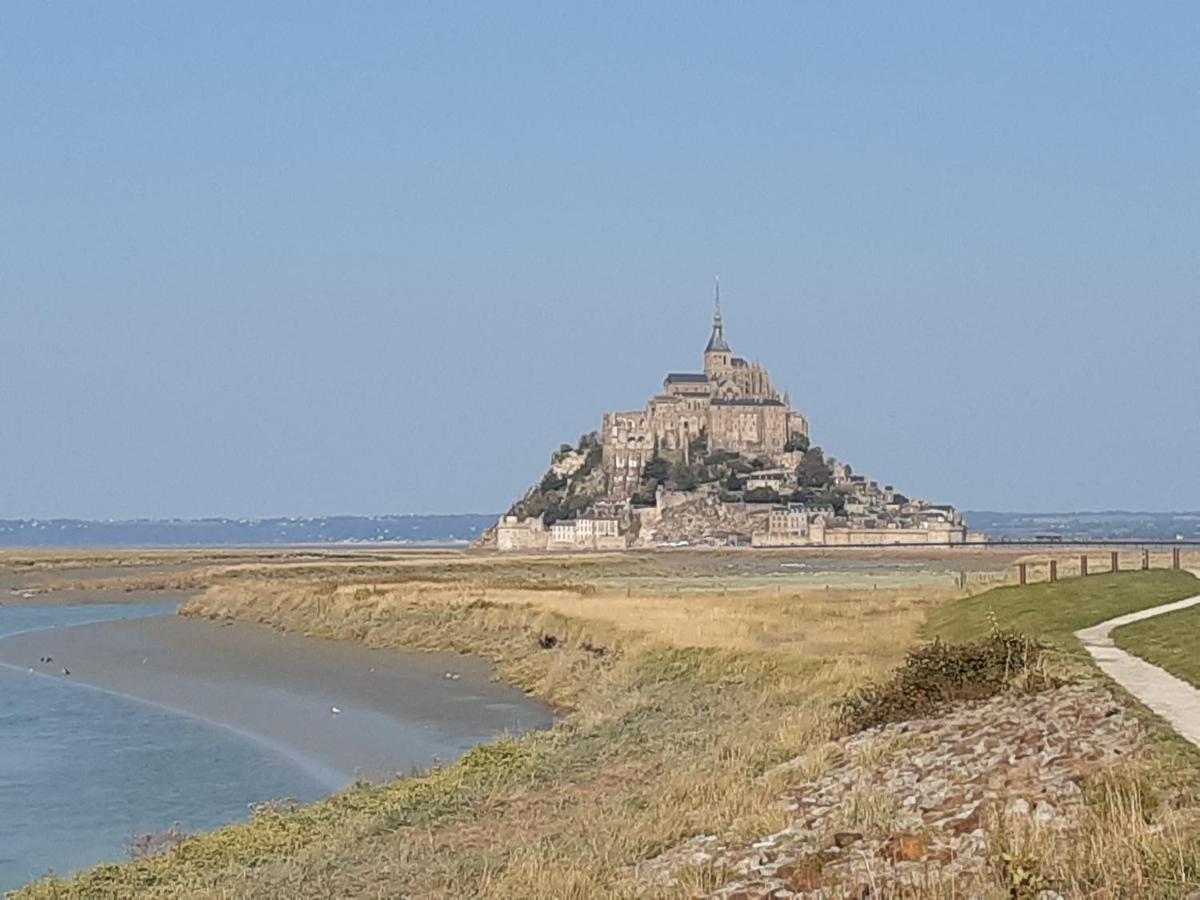 Les Escargots Du Mont Hotell Tanis Exteriör bild